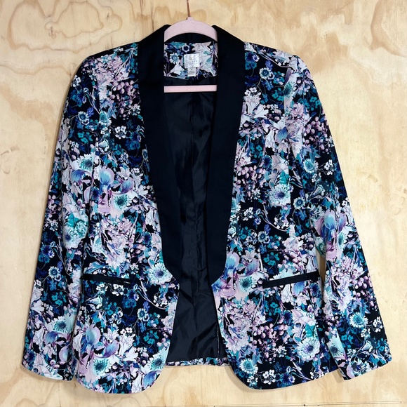 LC Lauren Conrad Jackets & Blazers - Lc Lauren Conrad Medium Floral Blazer - Size 8
